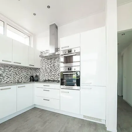 Luxury With A Dishwasher *